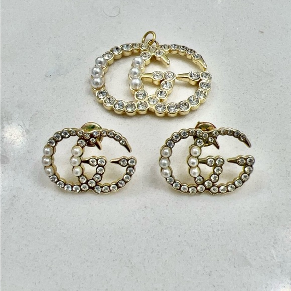 Repurposed authentic Gucci set - Picture 1 of 3